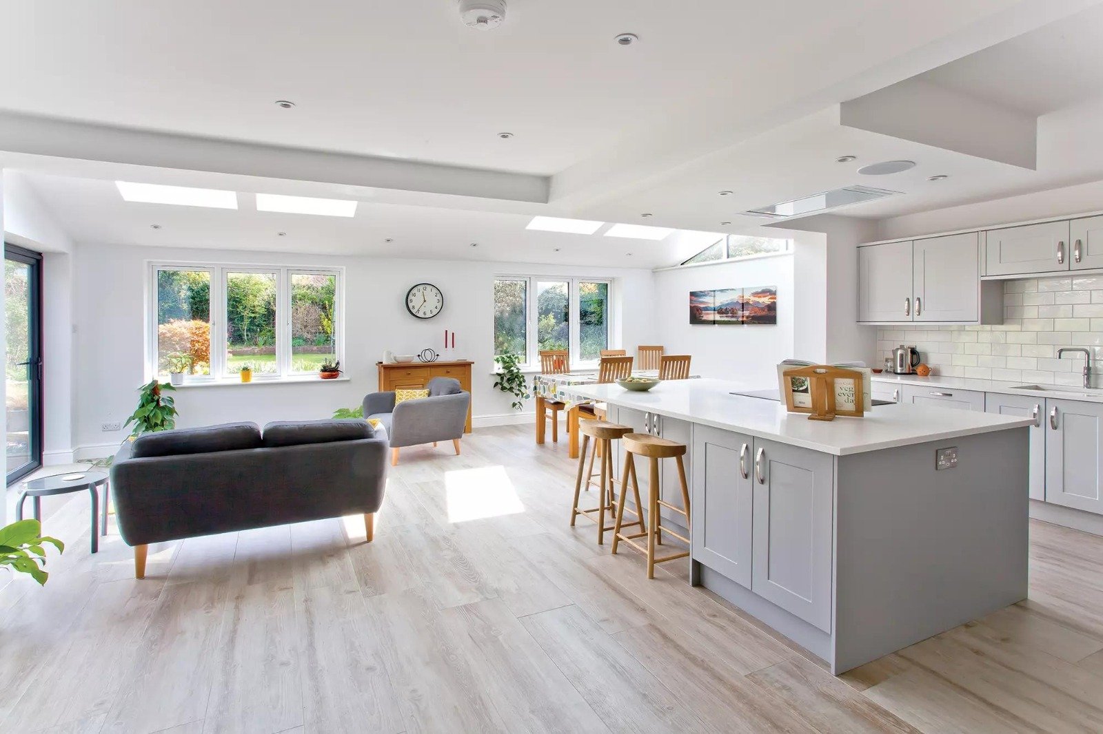 Boost Your Home's Worth With a House Extension